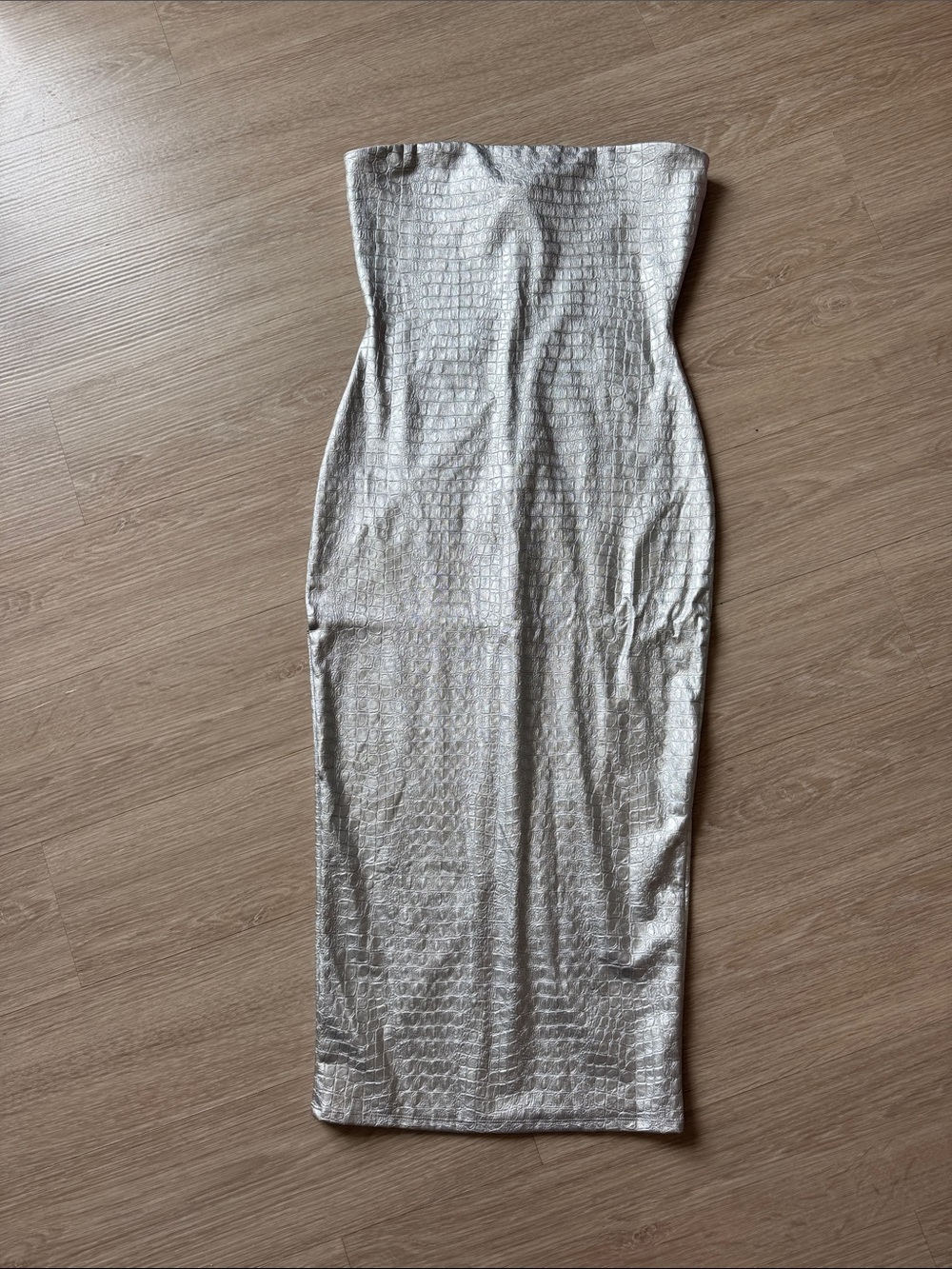 naked wardrobe Silver Strapless Textured Midi Bodycon Dress